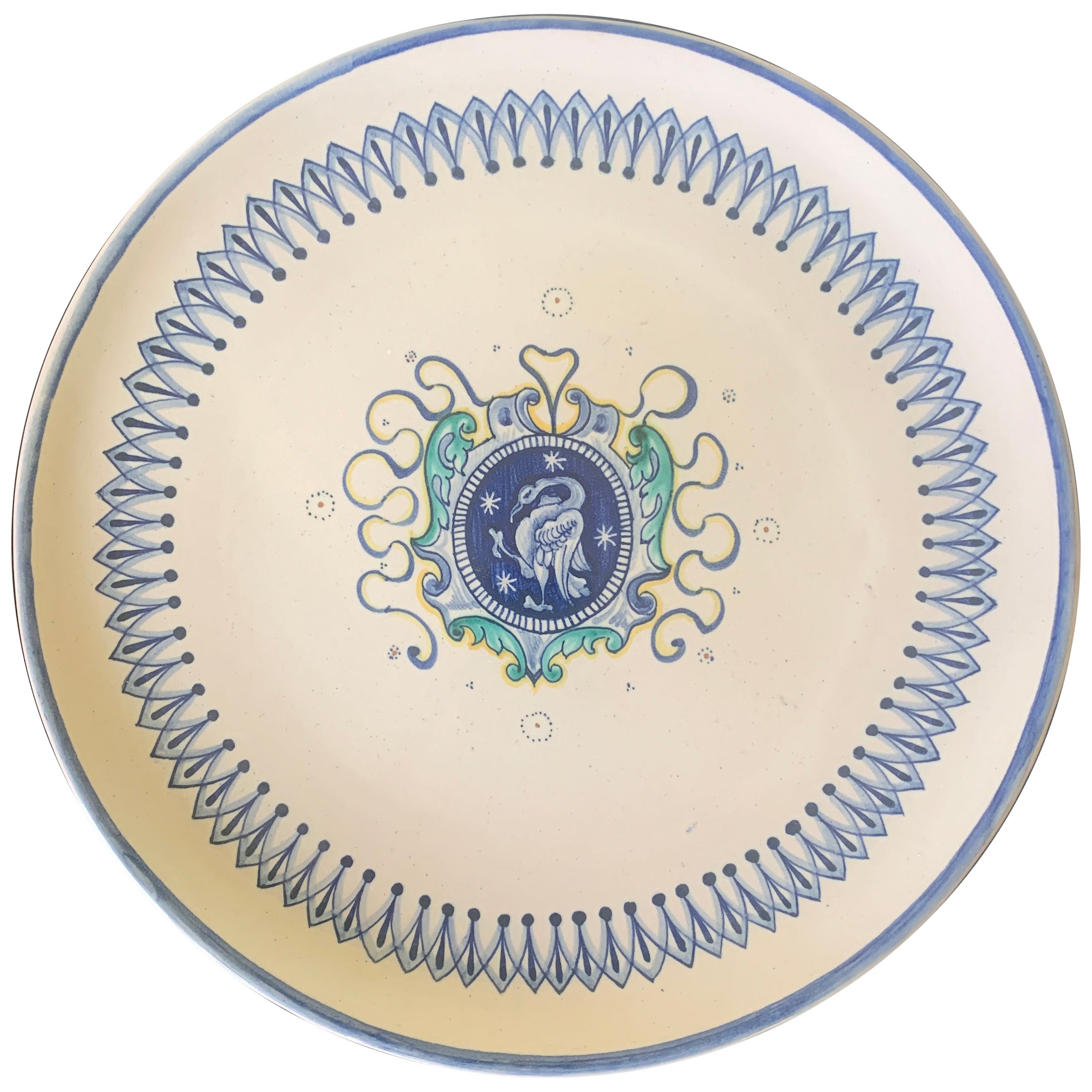 Italian Provincial Deruta Hand Painted Faience Pottery Wall Plate With Crest  For Sale