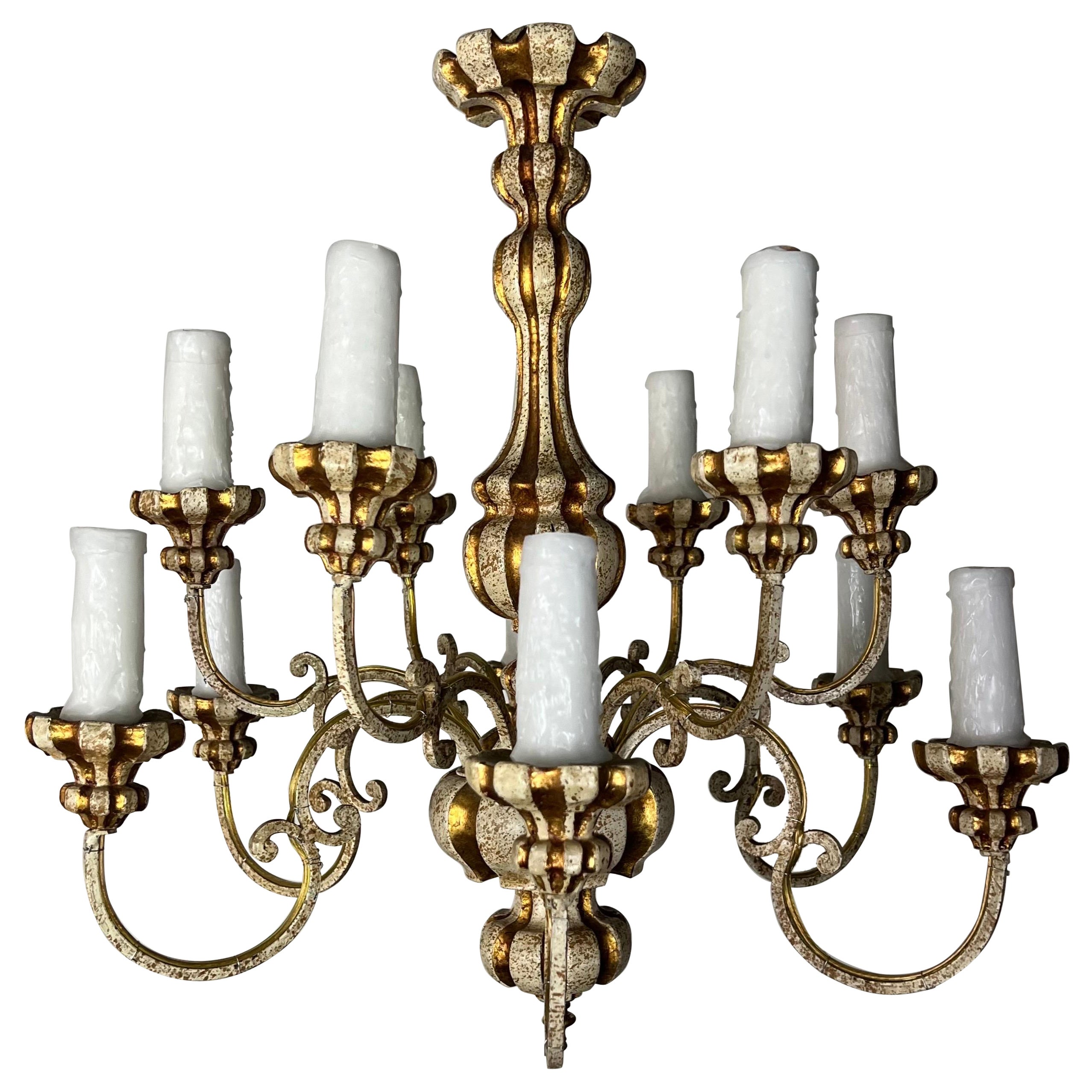 Italian (12) Light Painted & Parcel Gilt Chandelier For Sale