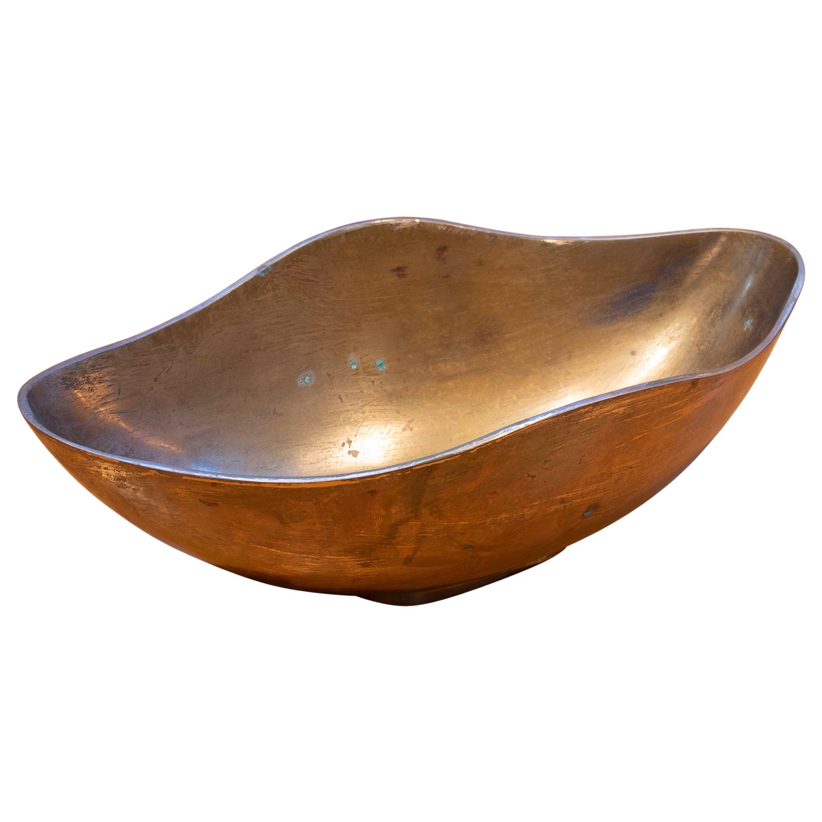 Esa Fedrigolli Sculptural Bowl in Solid Sand Cast Bronze. Signed For Sale
