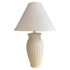 Postmoderne Lampe aus weißer Keramik mit geflochtenem Seil und Schirm, Vintage