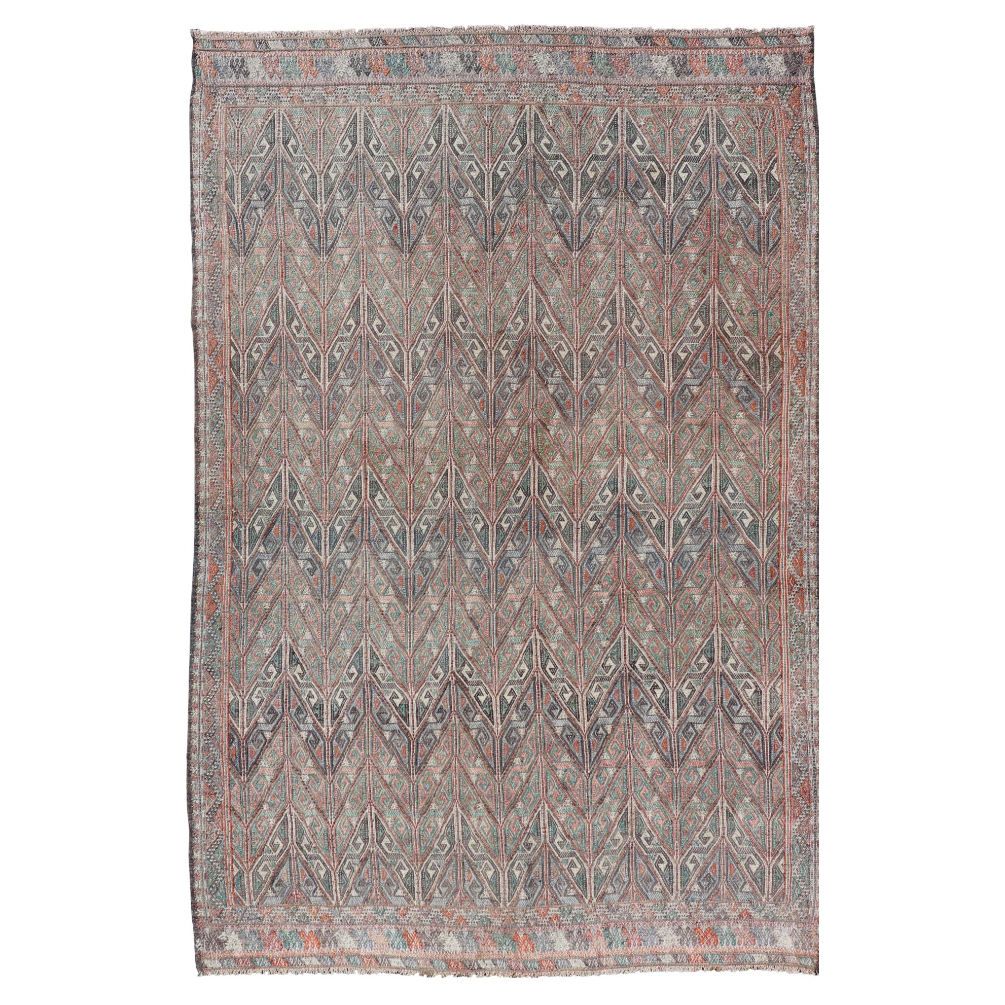 Tapis Kilim turc vintage au design géométrique dans des tons terreux chauds 6'8 x 10'4