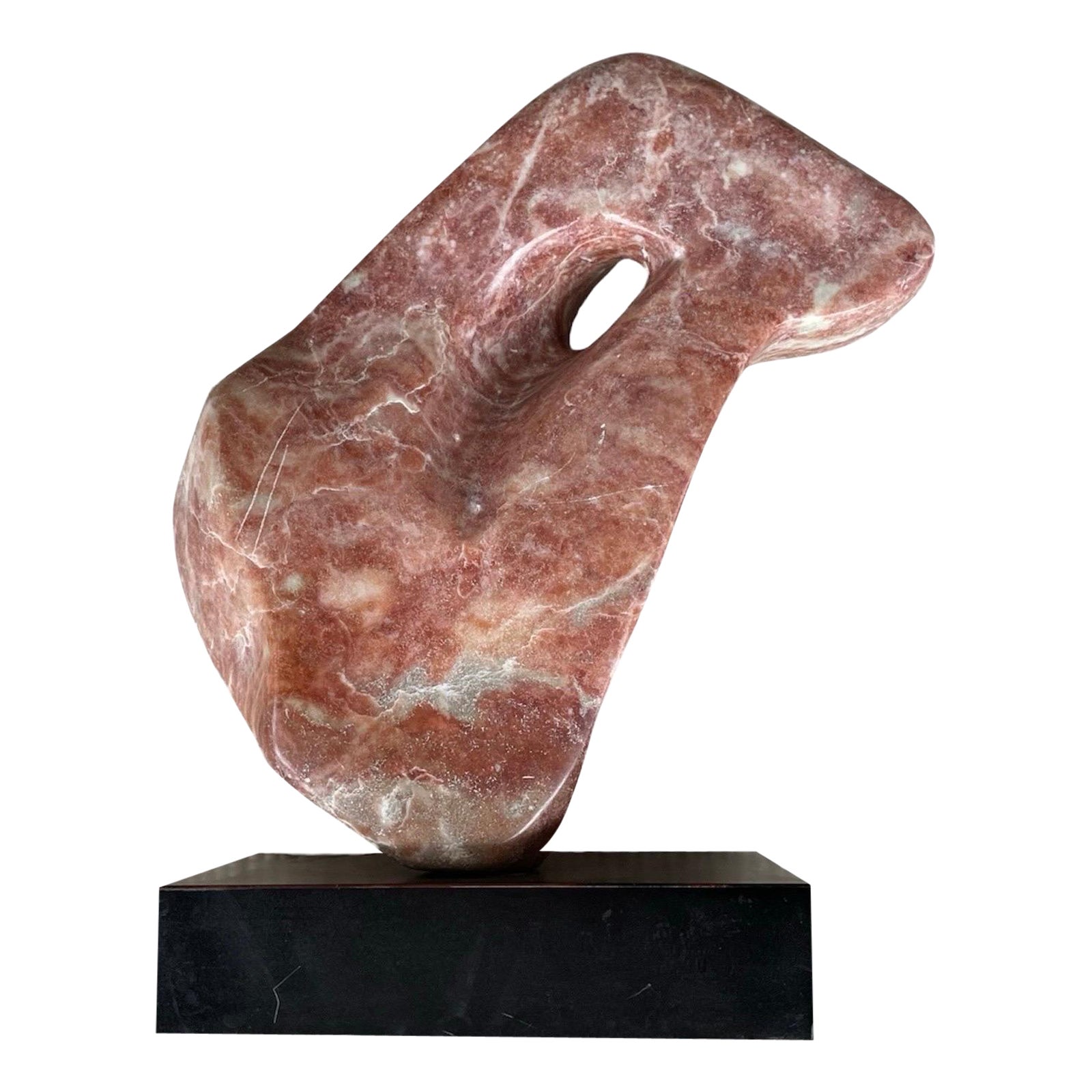 Grande sculpture abstraite en marbre rouge des années 1970 en vente