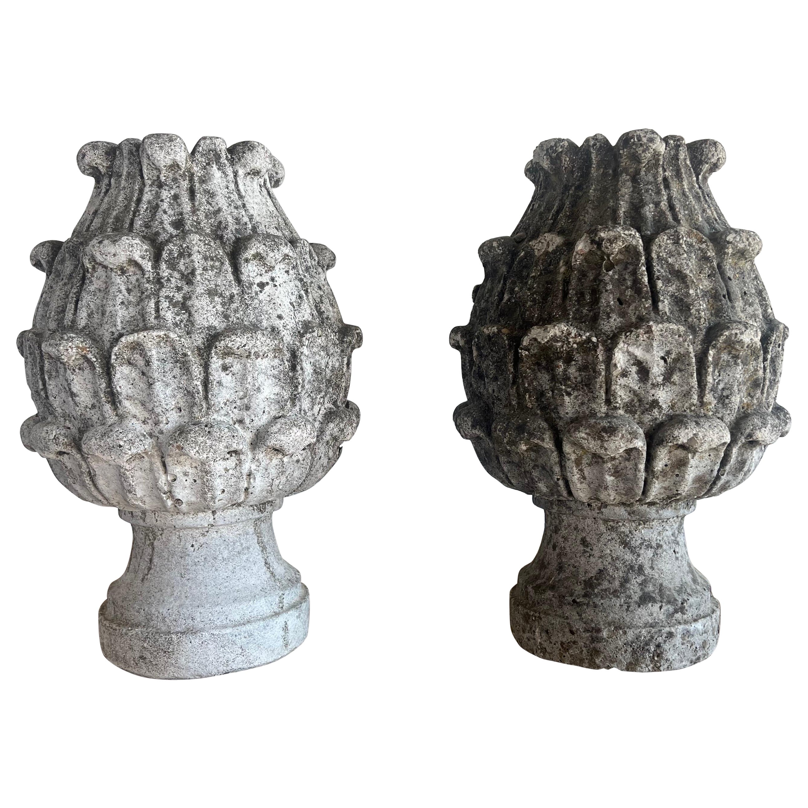 Paar italienische Stone Artischocken aus dem 19. im Angebot