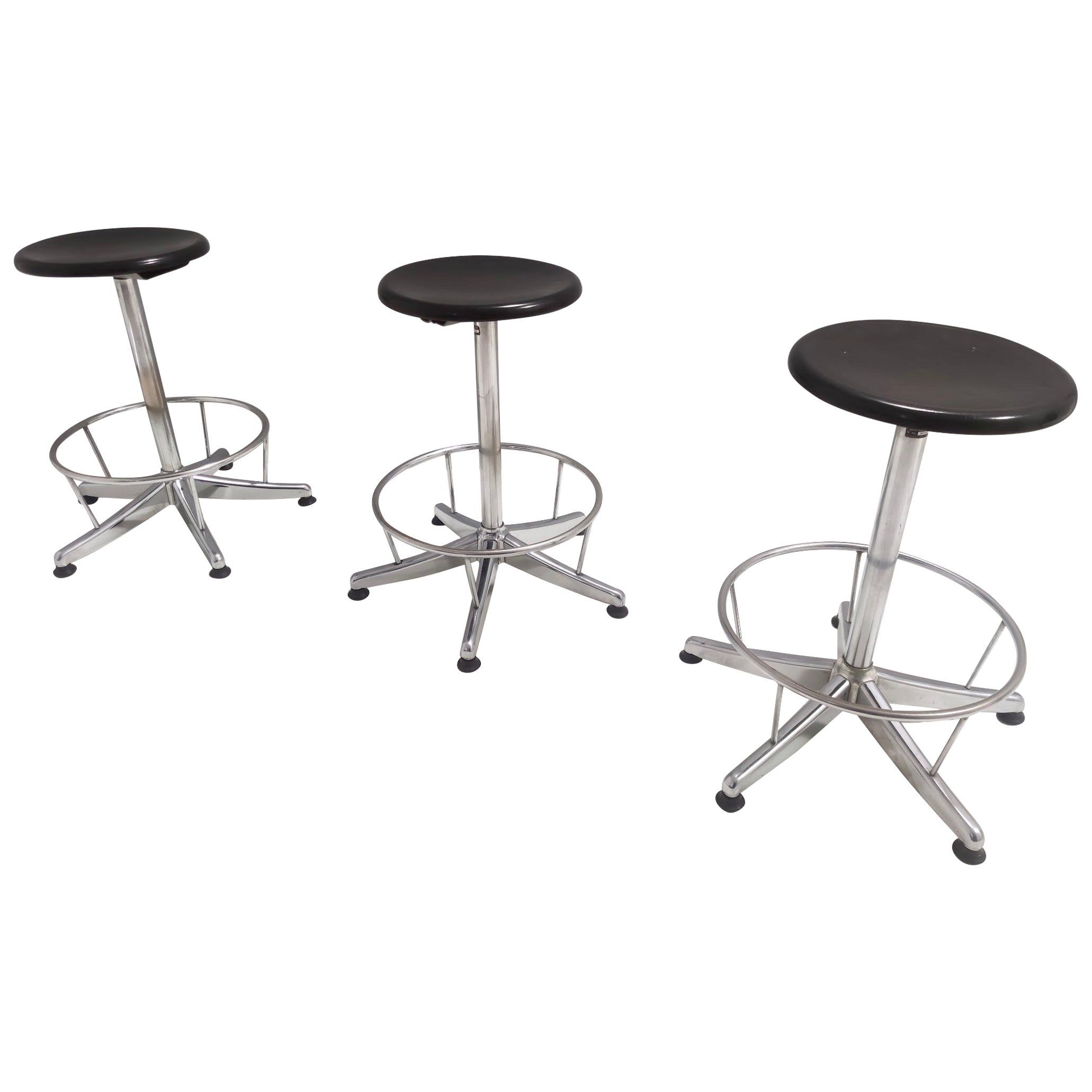 Vintage Black Plastic and Chromed Metal Revolving and Adjustable Stool, Italy For Sale
