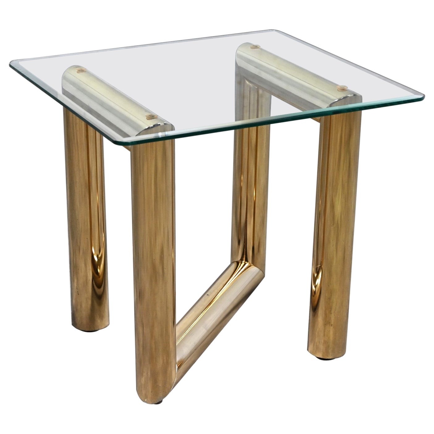 Table d'appoint ou d'extrémité en laiton des années 1970 avec plateau en verre carré style Karl Springer en vente