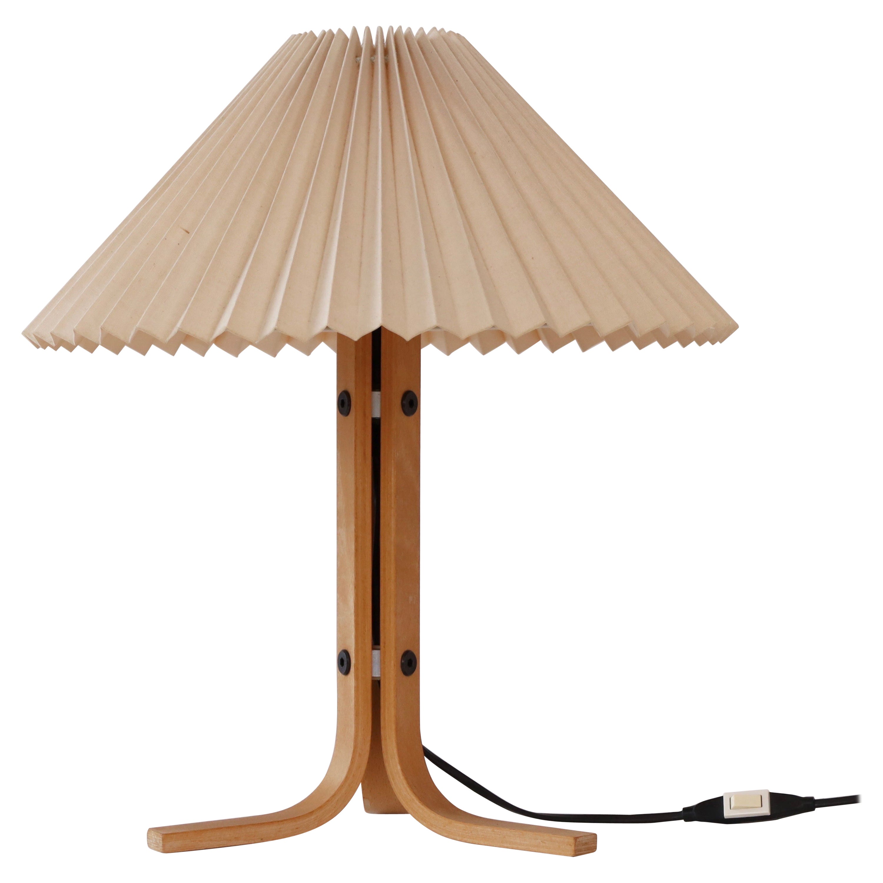Original Danish Caprani Tripod Desk Lamp, 1970s, Denmark For Sale