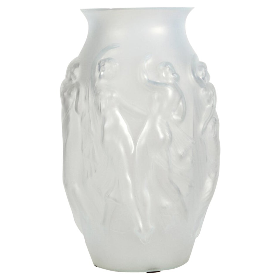 French Art Deco vase by Sabino "La Gaieté"  For Sale