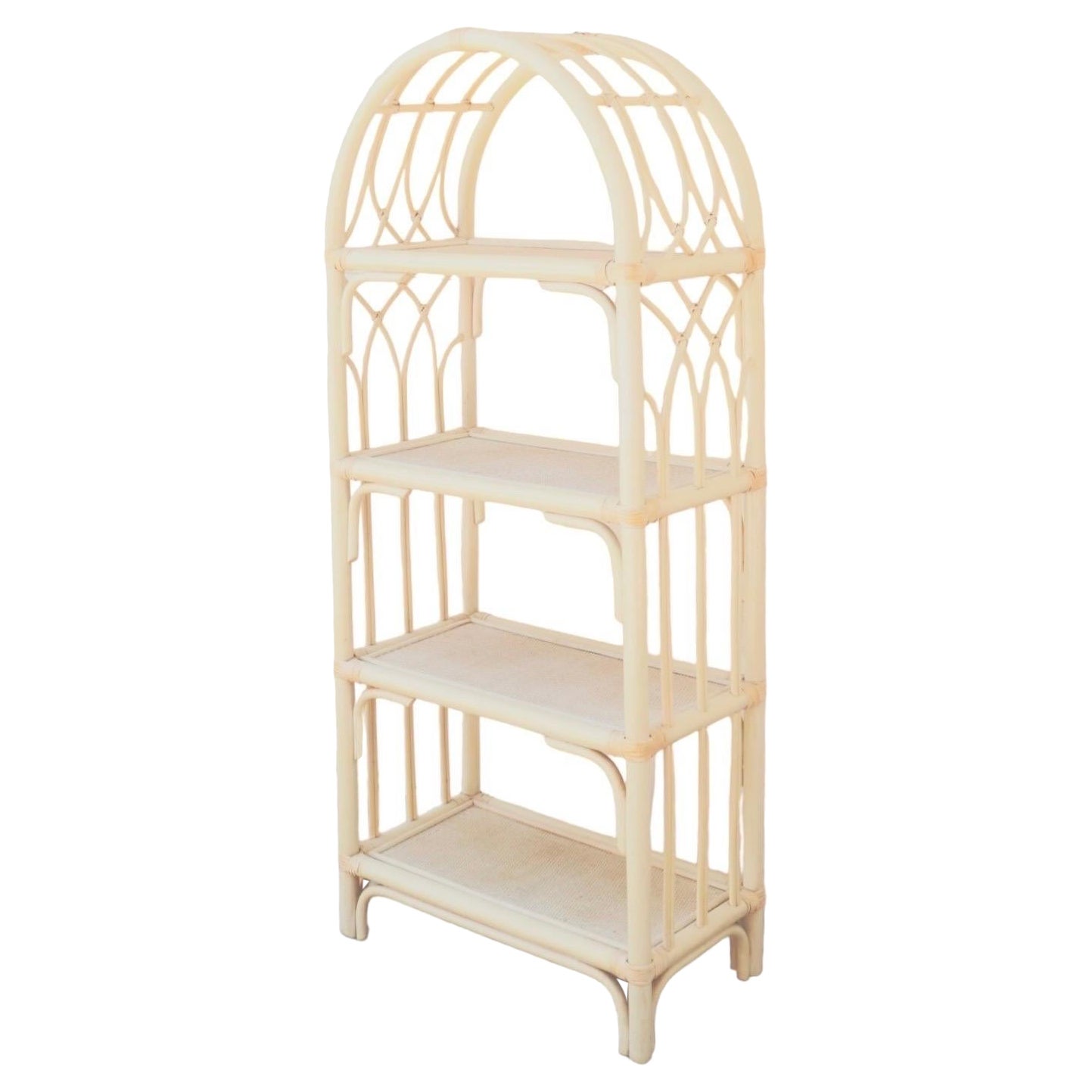 Etagere aus Bambus und Rattan