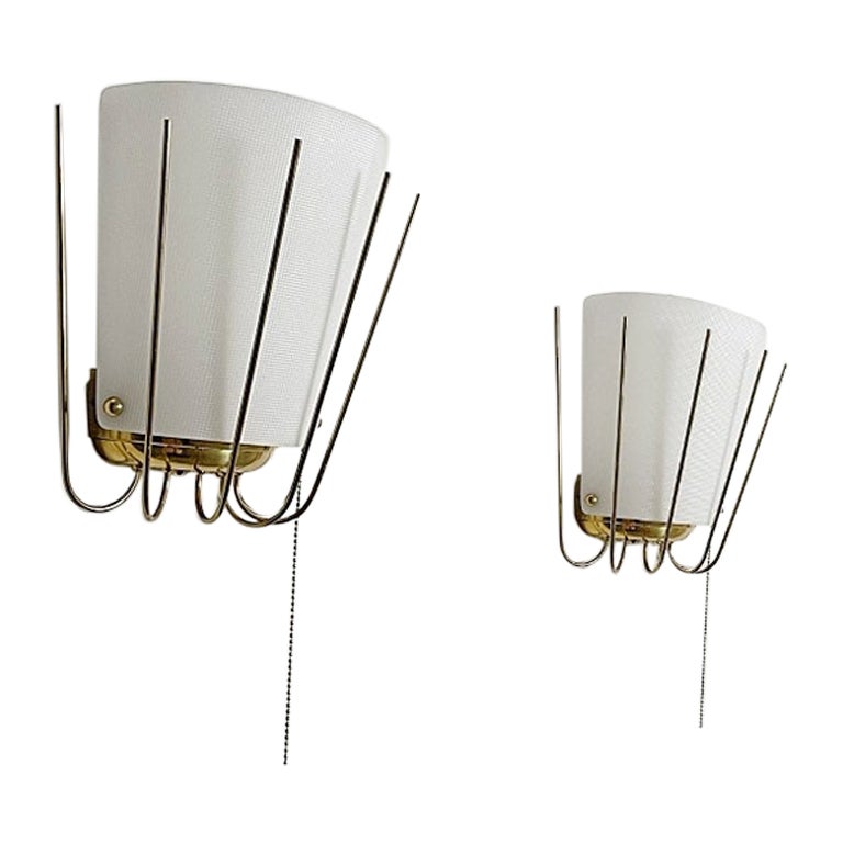 J.T. Kalmar Midcentury Brass Wall Light, Sconce, Brass Pins, 1950s, Austria