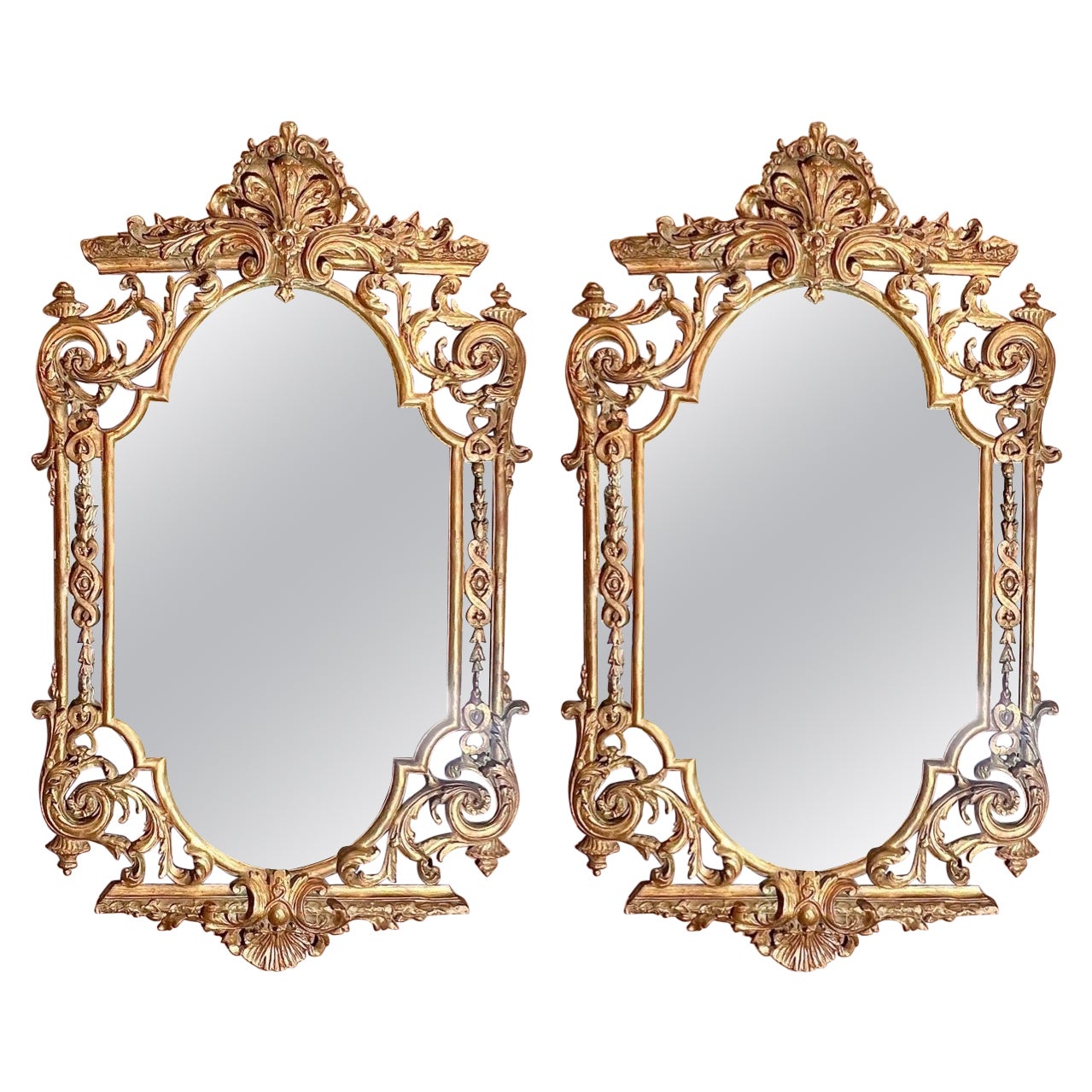 Paire de miroirs anciens de style Régence française en feuilles d'or, vers 1880 en vente