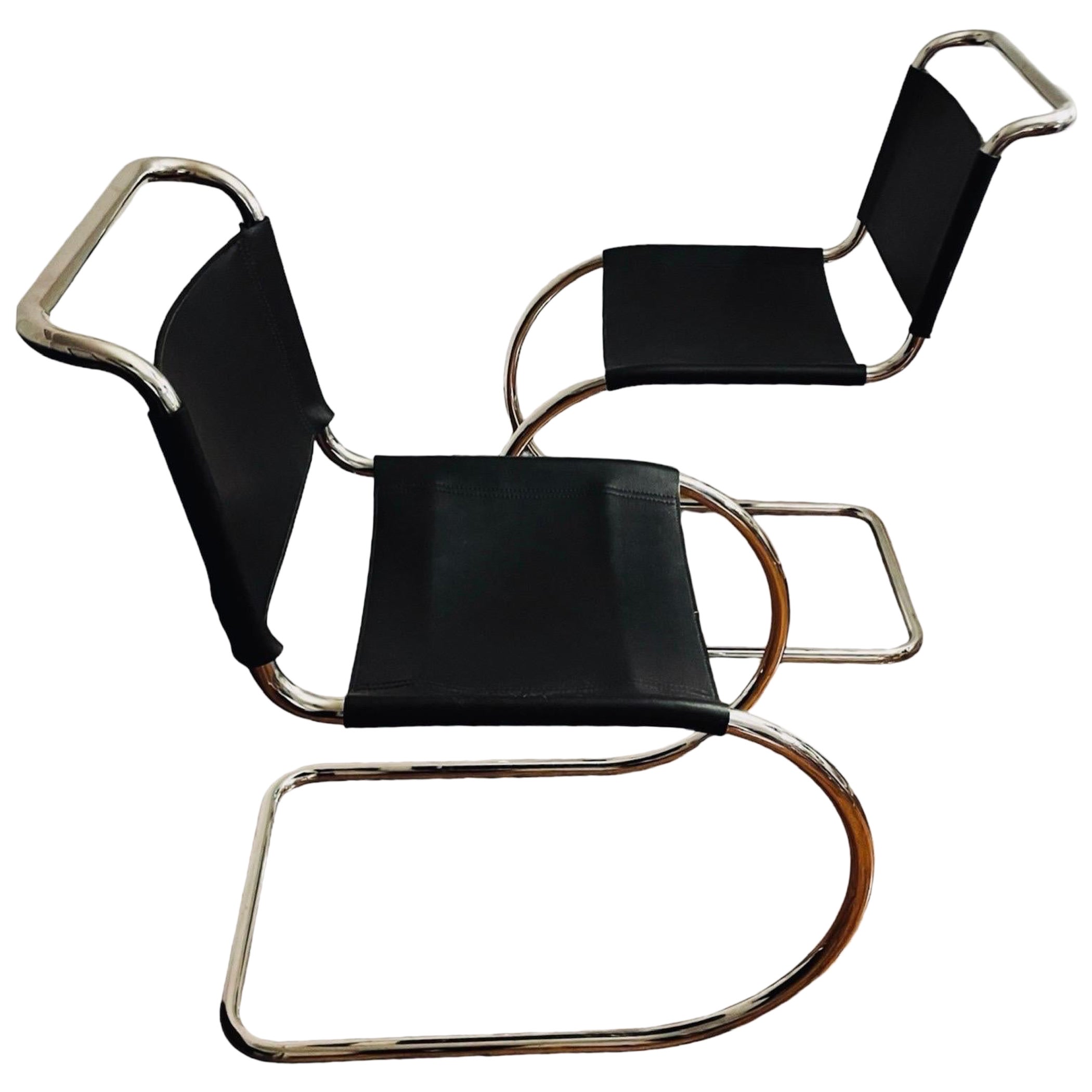 1980s Pair of Ludwig Mies Van Der Rohe MR10 Leather Dining Side Chairs  For Sale