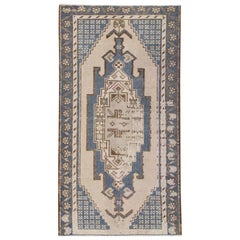 Oriental Hand Knotted Turkish Mini Rug 1'9" x 3'2" #33