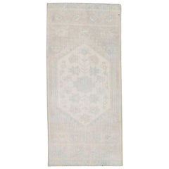 Oriental Hand Knotted Turkish Mini Rug 1'4" x 3' #33