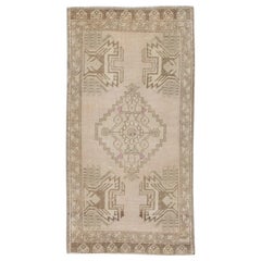 Oriental Hand Knotted Turkish Mini Rug 1'9" x 3'5" #02