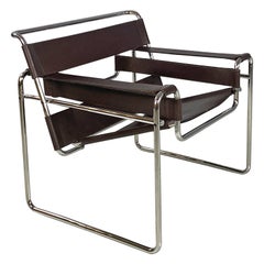 Vintage Italian modern brown leather Wassily armchair by Marcel Breuer for Gavina, 1970s