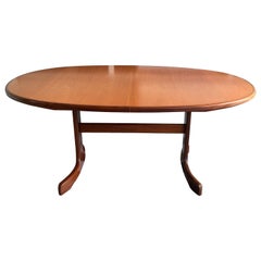 Immaculate Mid-Century G Plan Fresco Teak Oval Extending Dining Table