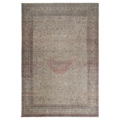 Übergroßer antiker Sivas-Teppich mit beigefarbenen und roten Blumenmustern, von Rug & Kilim