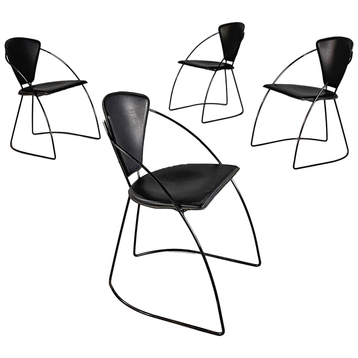 Moderne italienische Stühle aus schwarzem Metall und Leder, 1980er Jahre
