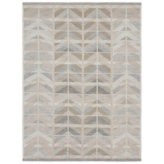 Rug & Kilim's Teppich im skandinavischen Stil mit beige-braunen, geometrischen Mustern