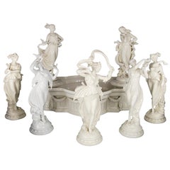 Figurines de centre de table anciennes en porcelaine de Capodimonte en forme de Surtout-de-Table, vers 1890
