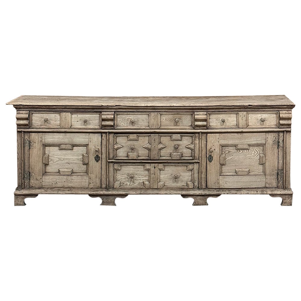 Flemish Neoclassical Credenza ~ Sideboard aus gestrippter Eiche aus dem 18. im Angebot