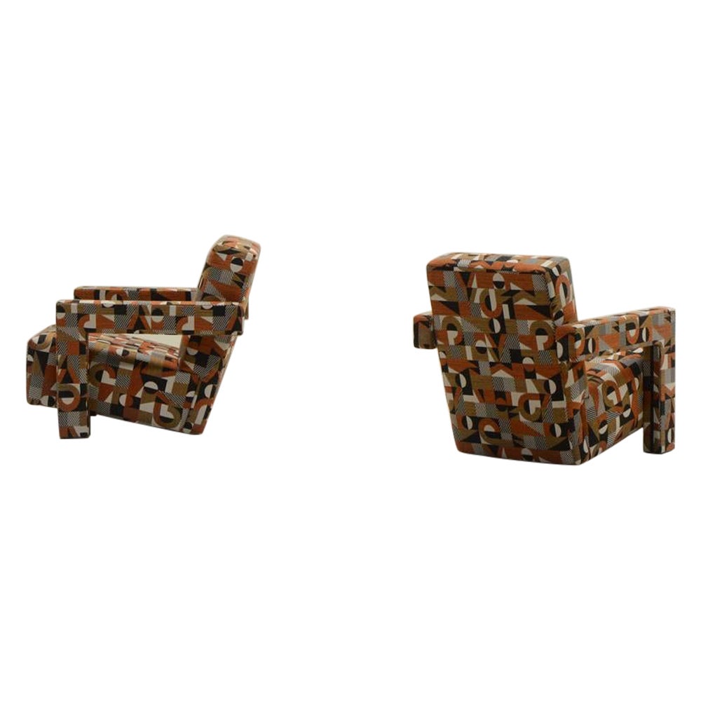 Jacquard “Utrecht” chair by Gerrit Rietveld for Cassina, 1990s Italy.  For Sale
