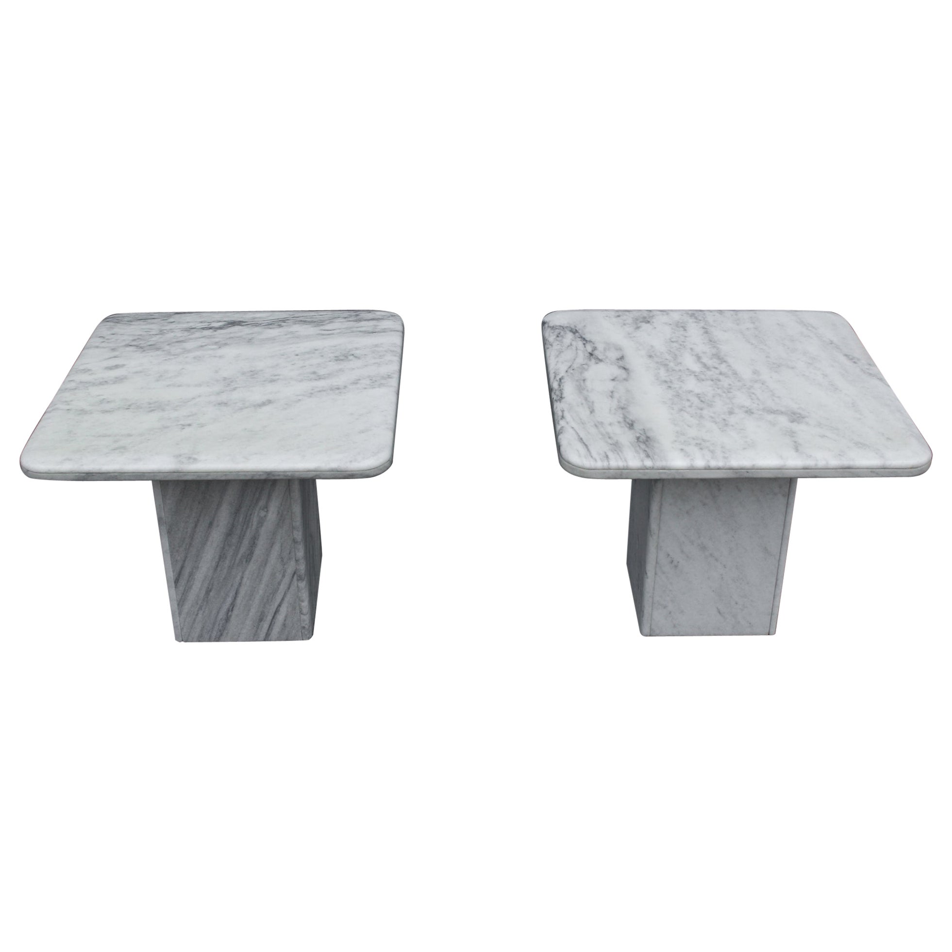 Pair of Italian Side Tables in White Marble With Grey Veining 1970s For Sale