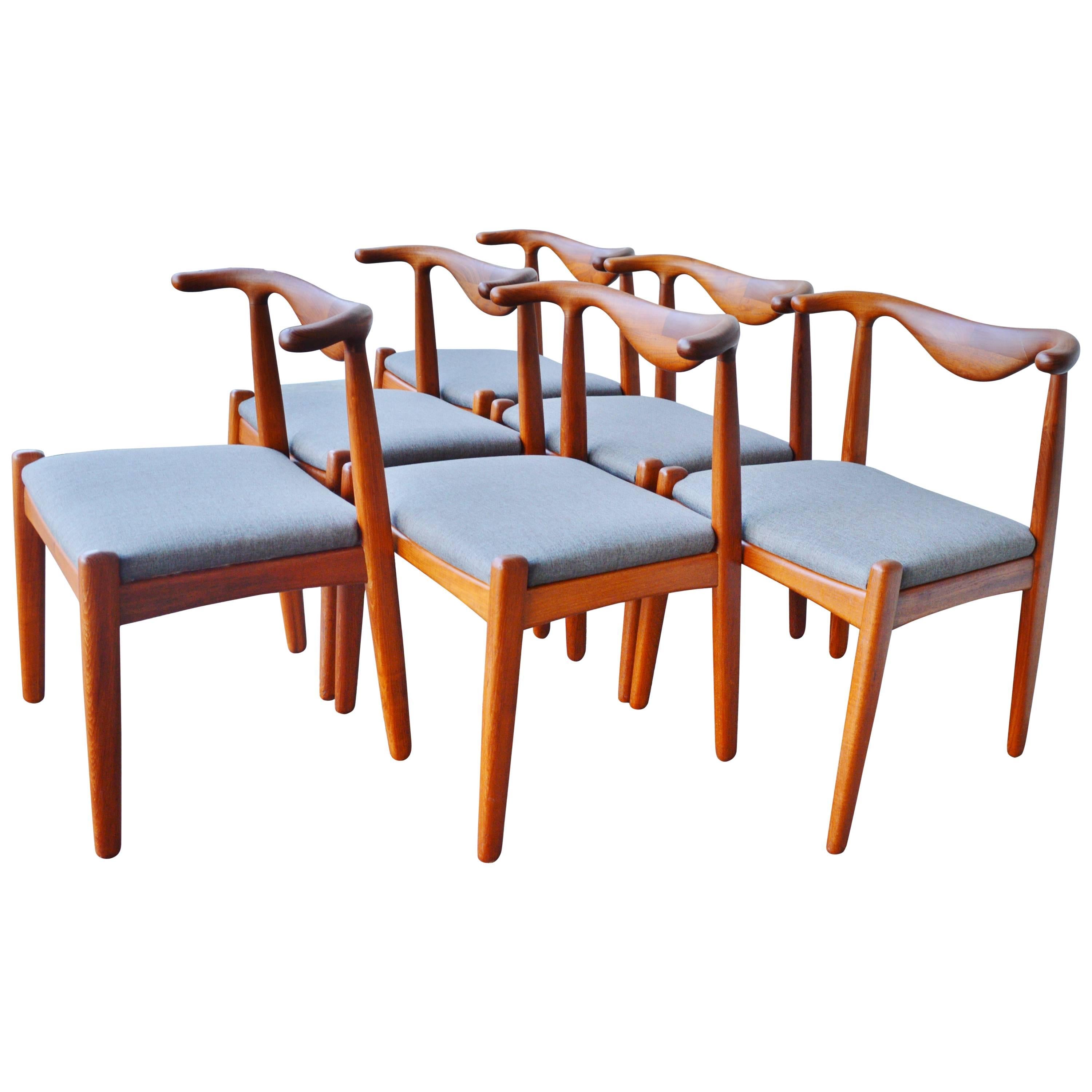 Svend Madsen Teak Cow-Horn Dining Chairs, Set of Six For Sale