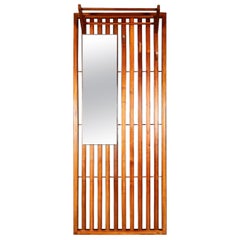 Porte-manteaux à lattes du milieu du siècle avec hall de couloir miroir vintage rétro MCM