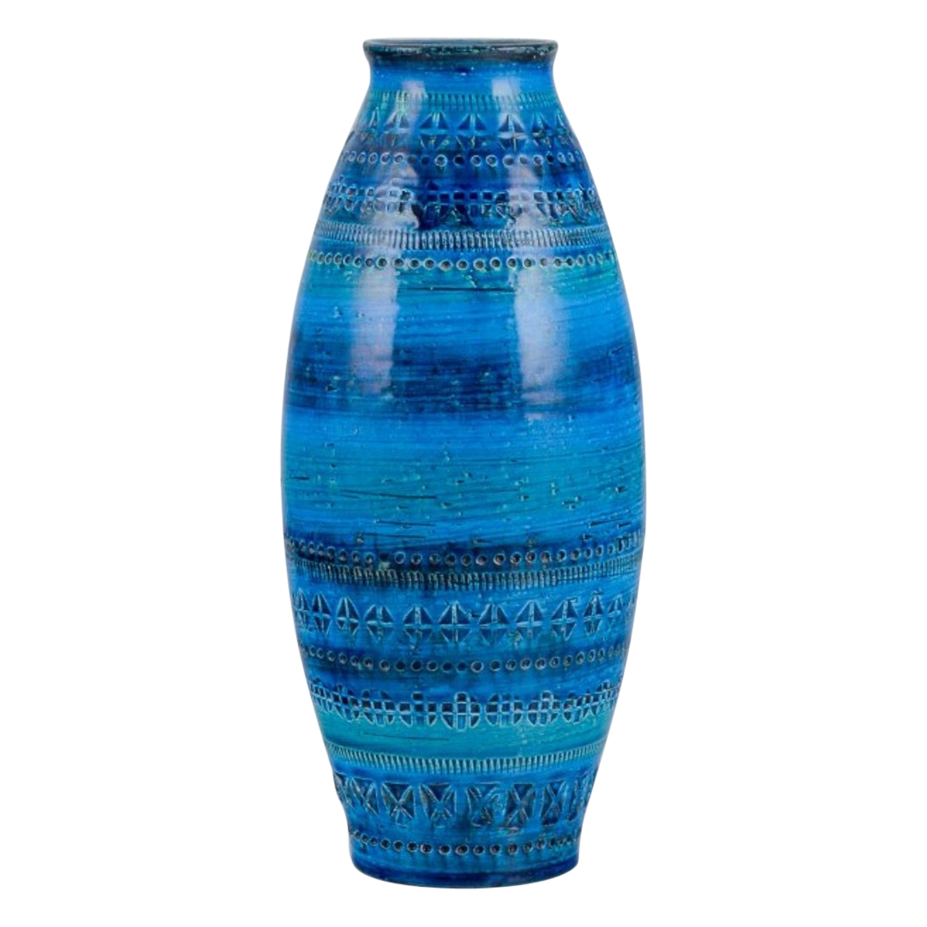 Aldo Londi for Bitossi, Italy. Large ceramic vase with azure blue glaze. For Sale