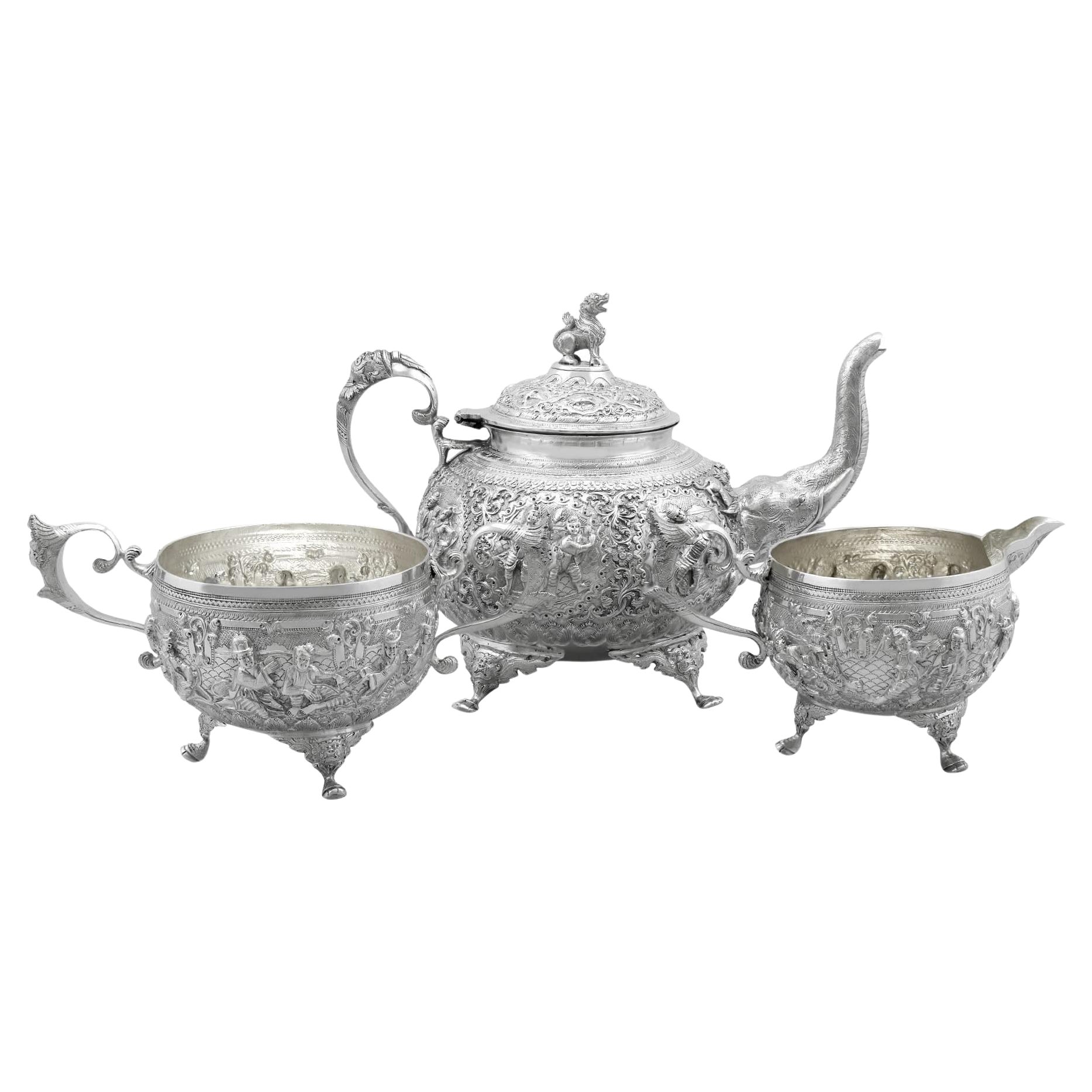 Antiguo servicio de té de tres piezas de plata de la India