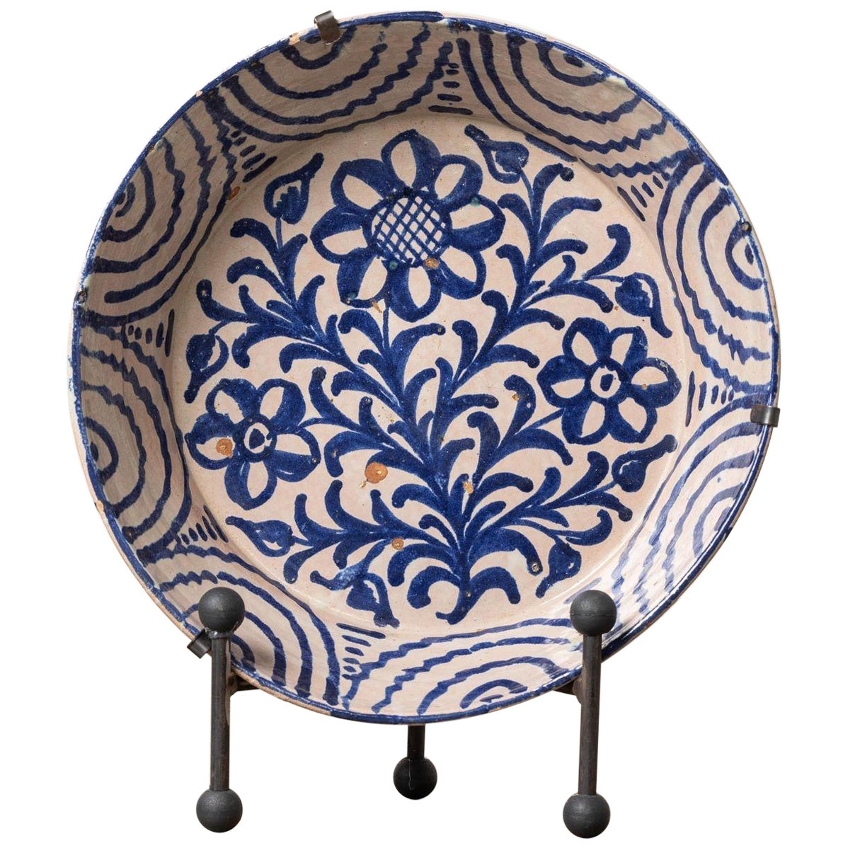 19. Jahrhundert. Spanische blau-weiße Fajalauza Lebrillo-Schale aus Granada im Angebot