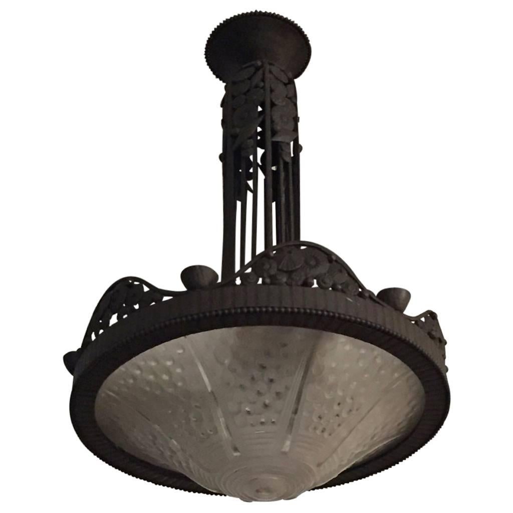 French Art Deco Chandelier with Floral Motif For Sale