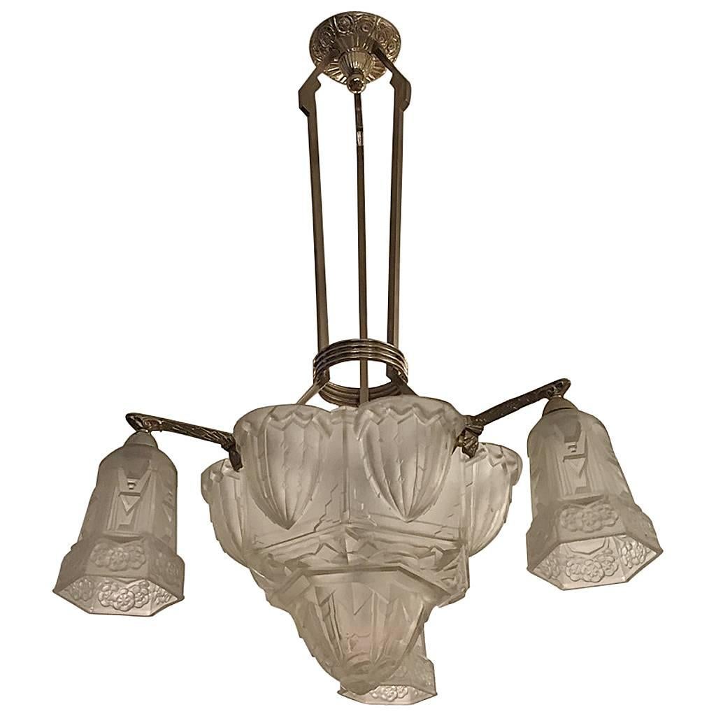 French Art Deco Chandelier by Hettier & Vincent