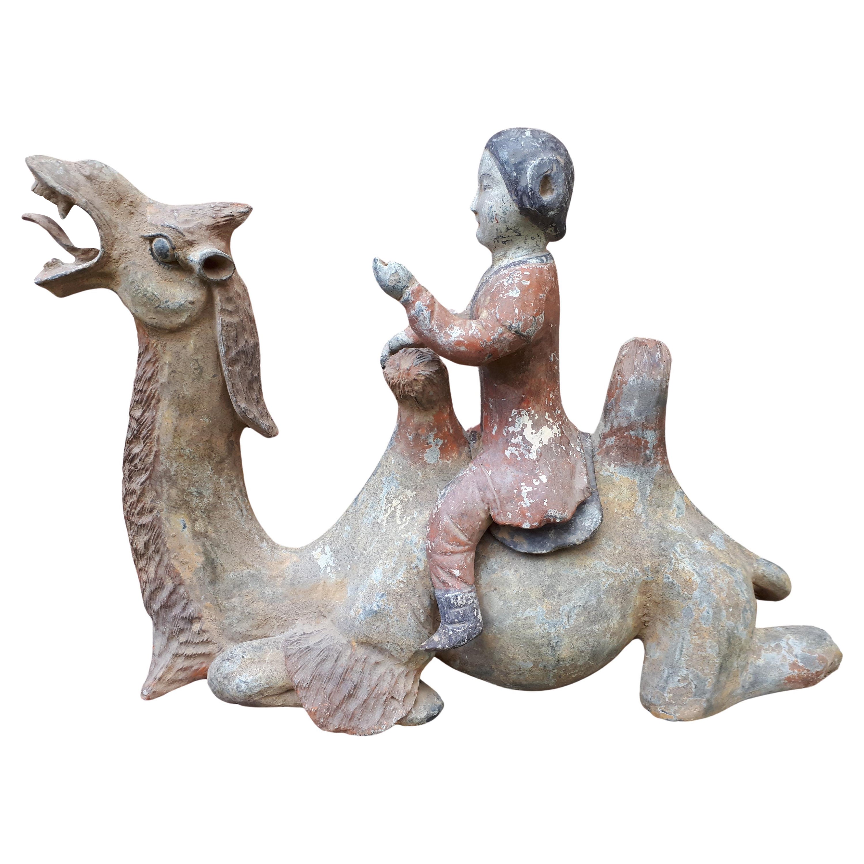 Important chinese terracotta sculpture of a camel, China Tang dynasty For Sale