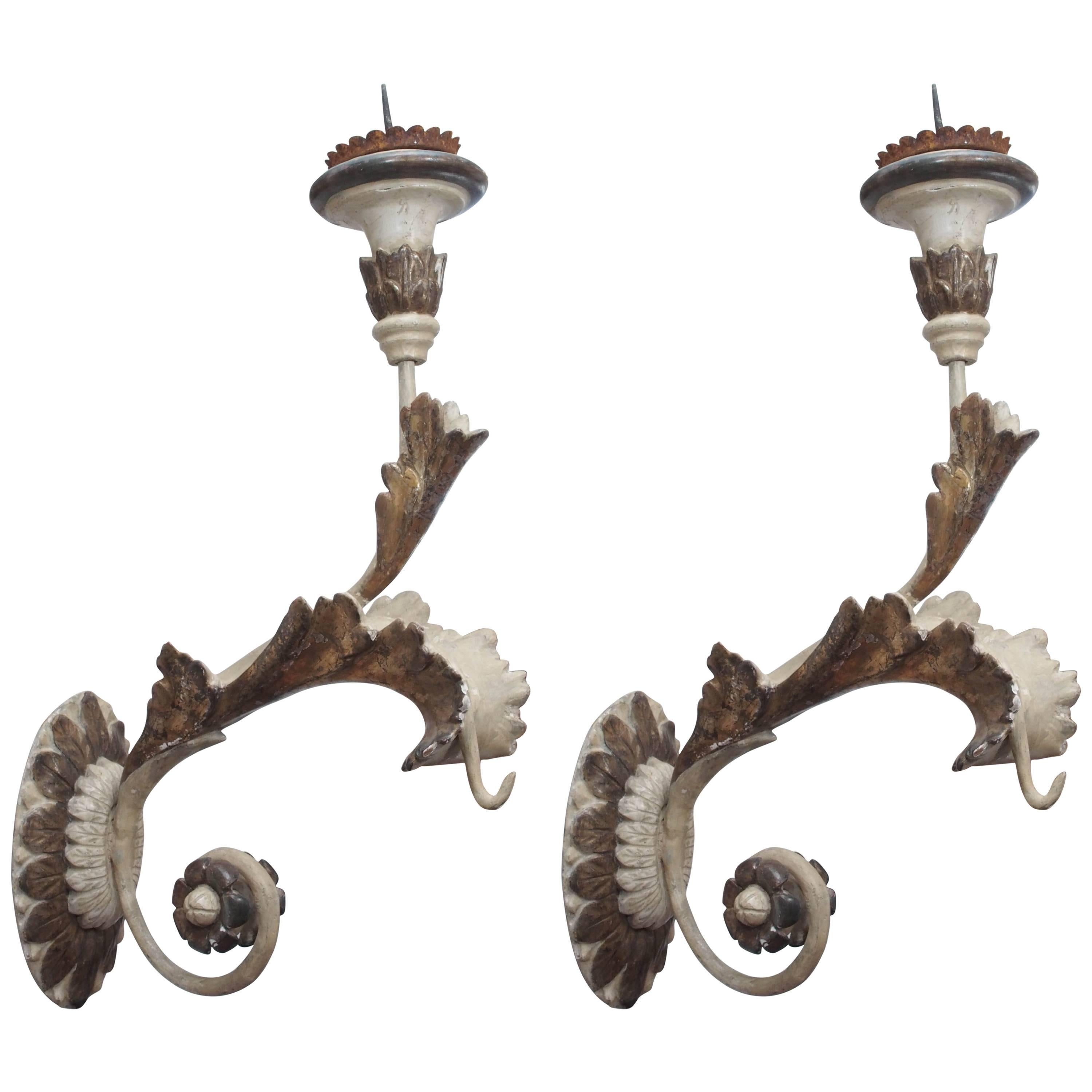 Pair of Painted and Gilded Italian 18th Century Appliques For Sale