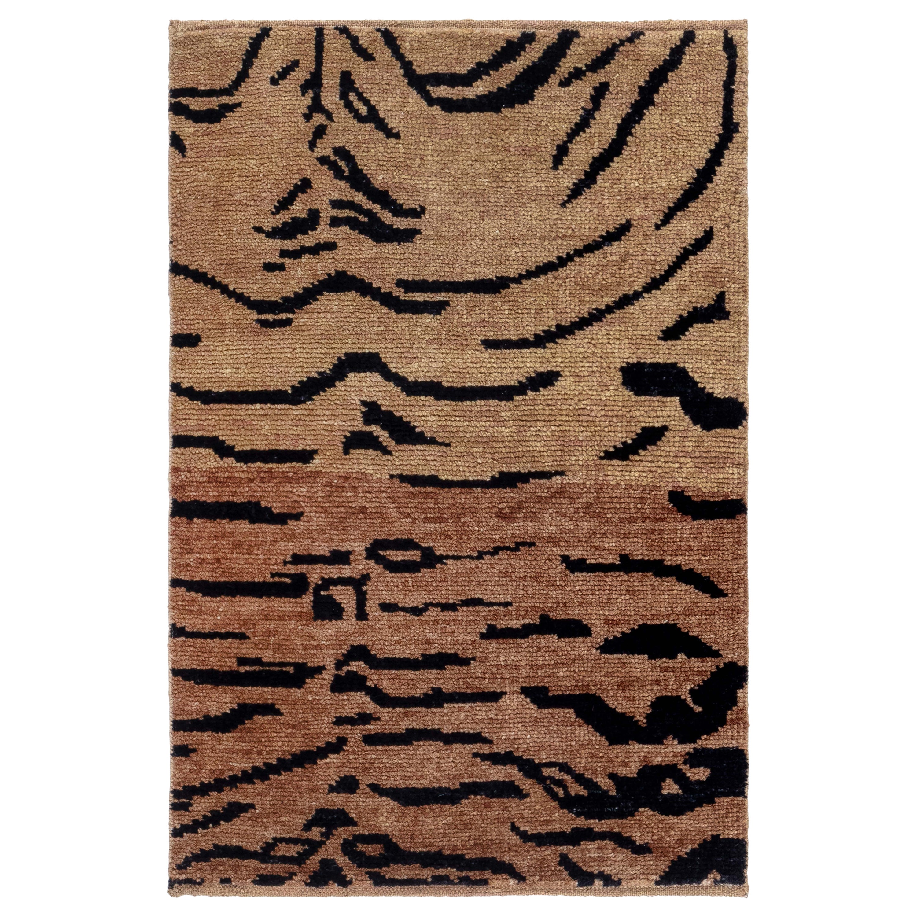 Moderner Tigerteppich von Doris Leslie Blau im Angebot