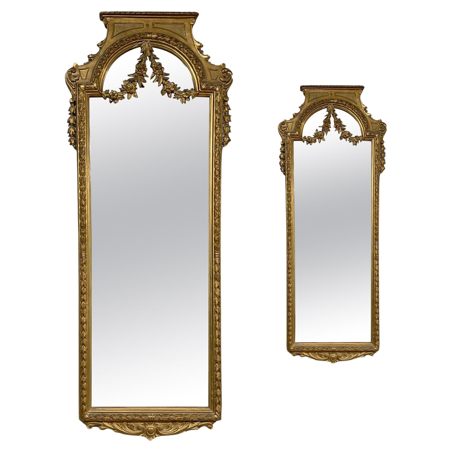 par de espejos toscanos del siglo xix de estilo neoclásico