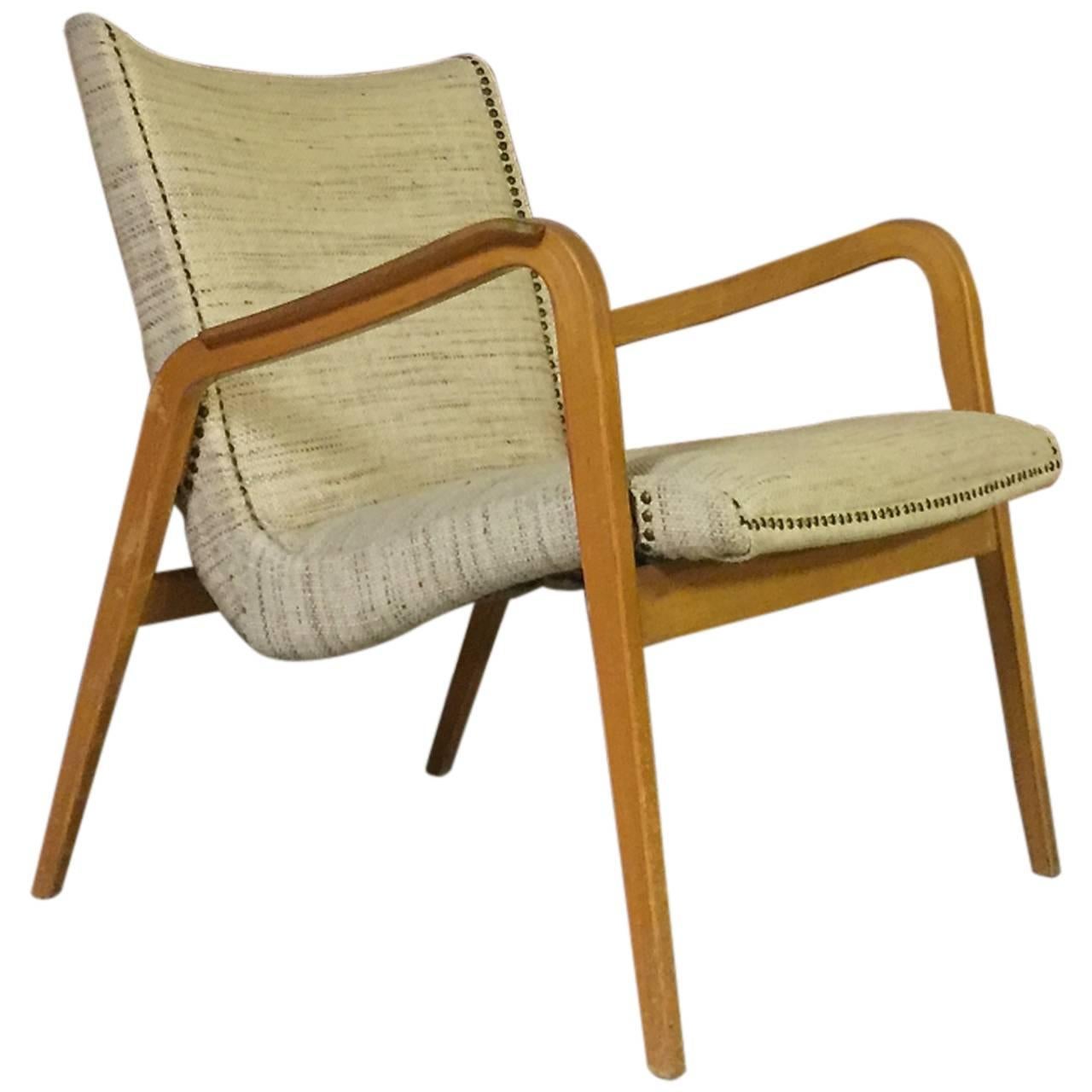 Beautiful Lounge Chair with Laminated Wood Base