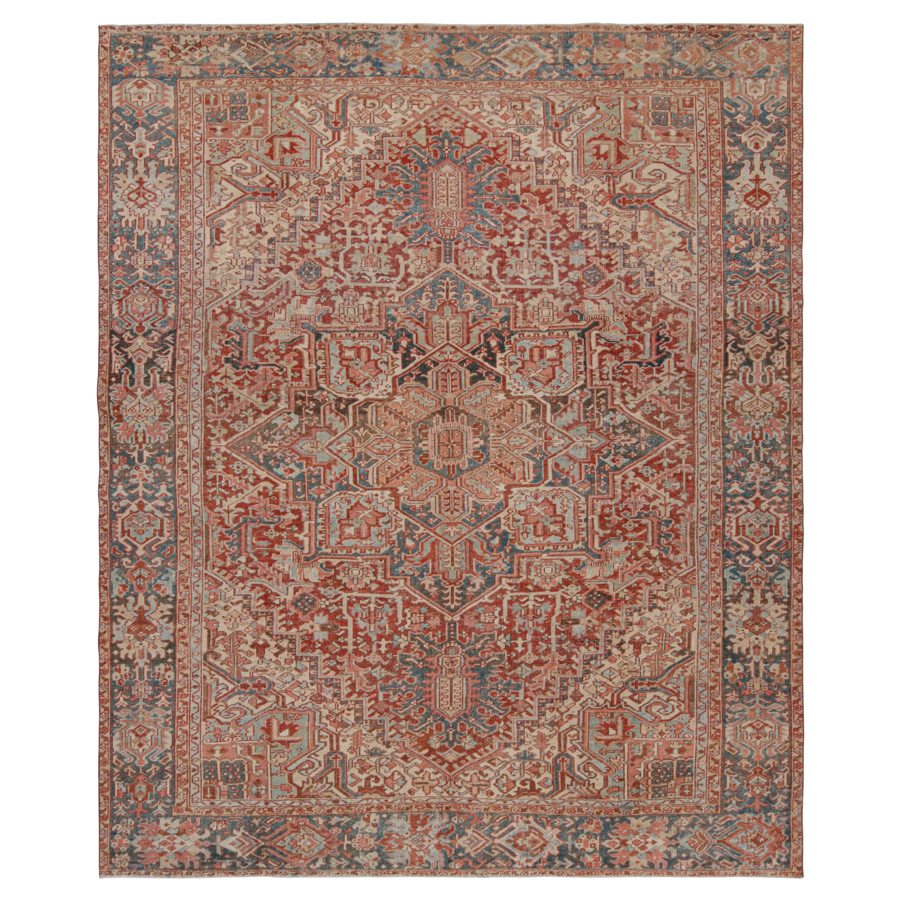 Persischer Heriz-Teppich im Vintage-Stil in Rot mit Medaillon und Blumenmuster, von Rug & Kilim im Angebot