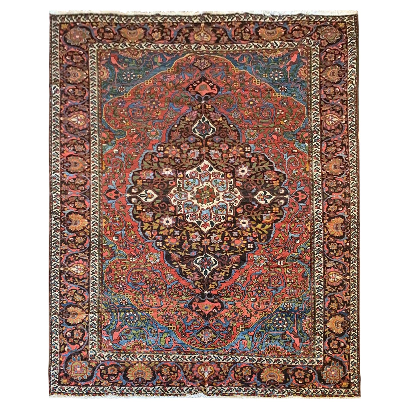 Antique Collectible Bakhtiari Rug, Rust Livingroom Carpet 1900s For Sale