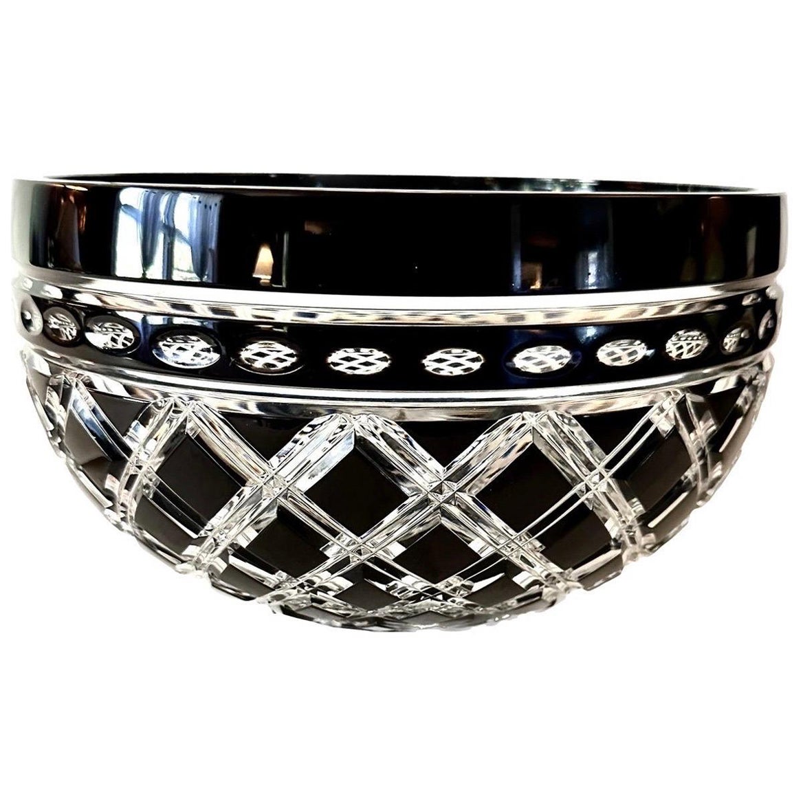Vintage Mid 20th Century Hand Cut Polish Clear Crystal and Onyx Lg Serving Bowl For Sale