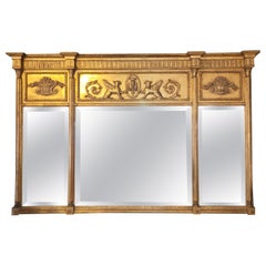 Legno dorato neoclassico italiano Specchio da camino a tre pannelli smussati