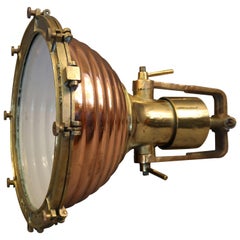 Auténtica luz de carga de barco