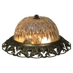 Hollywood Regency ceiling lamp, cut glass and openwork gilded edge.