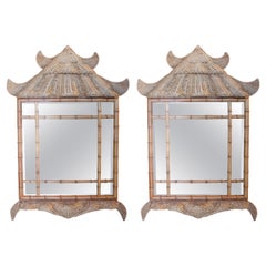 Paar Spiegel aus Korbgeflecht und Bambusholzimitat im Chinoiserie-Stil 
