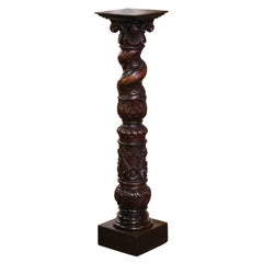 Columna pedestal francesa Luis XIII del siglo XIX tallada a mano en nogal de Borgoña