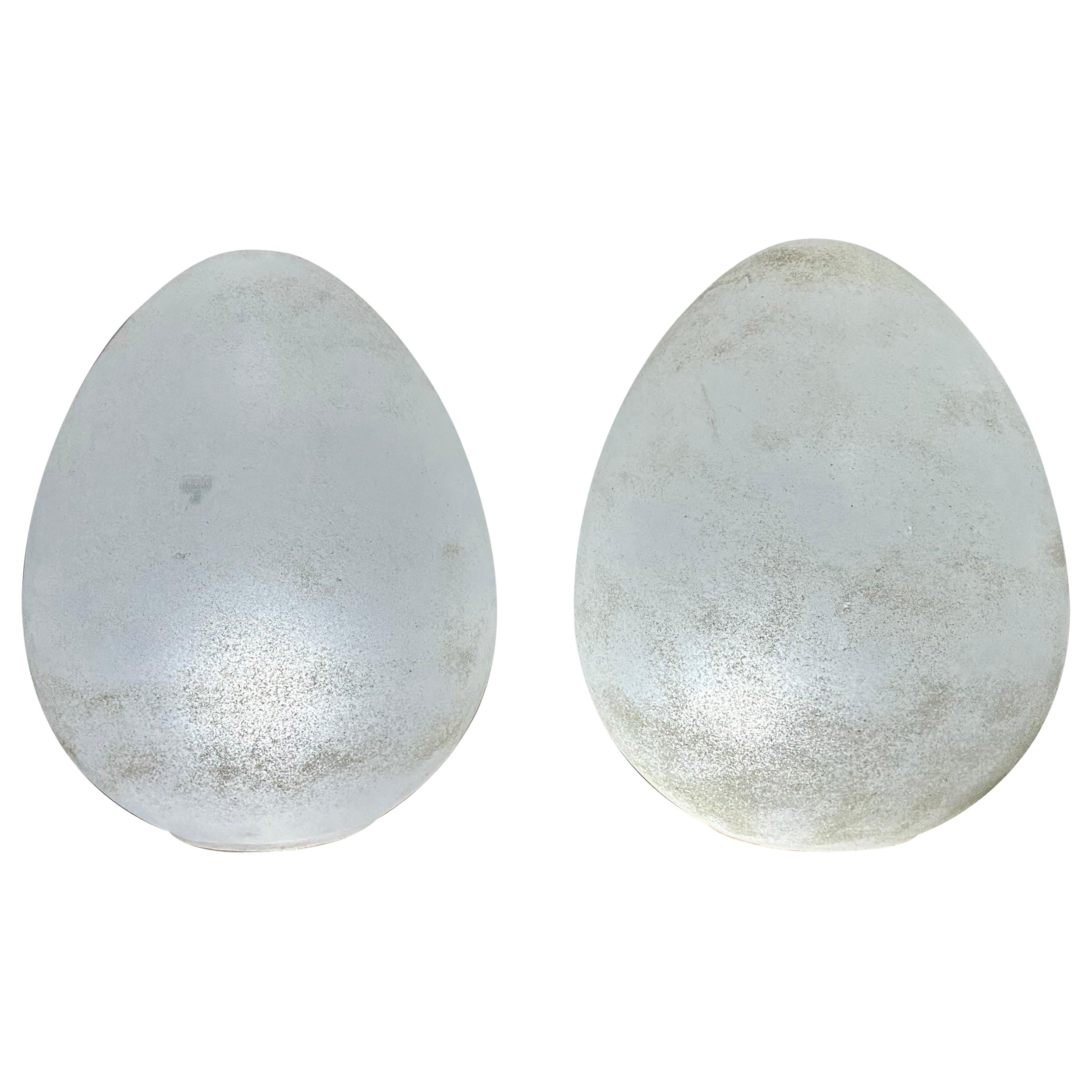 Paar Scavo-Eier-Tischlampen, Cendese zugeschrieben im Angebot