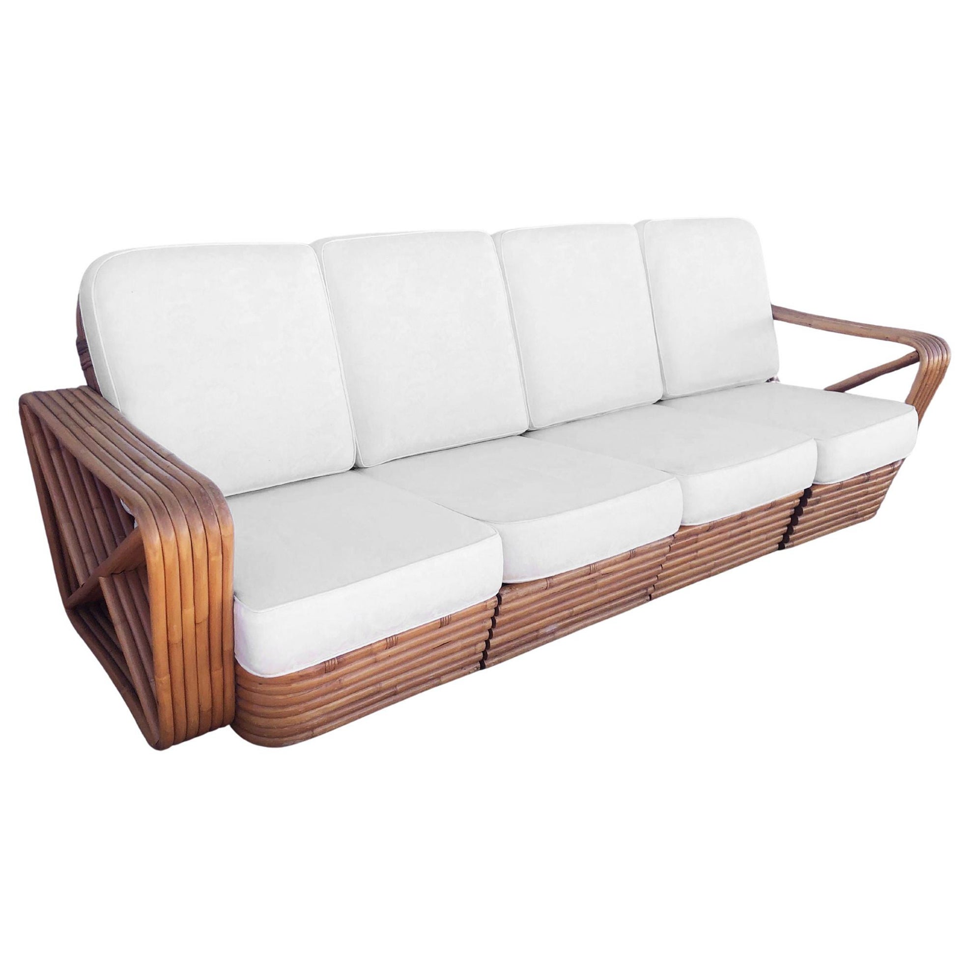 Restauriertes Rattan-Sofa mit sechssträngiger quadratischer Brezel und vier Sitzen im Angebot