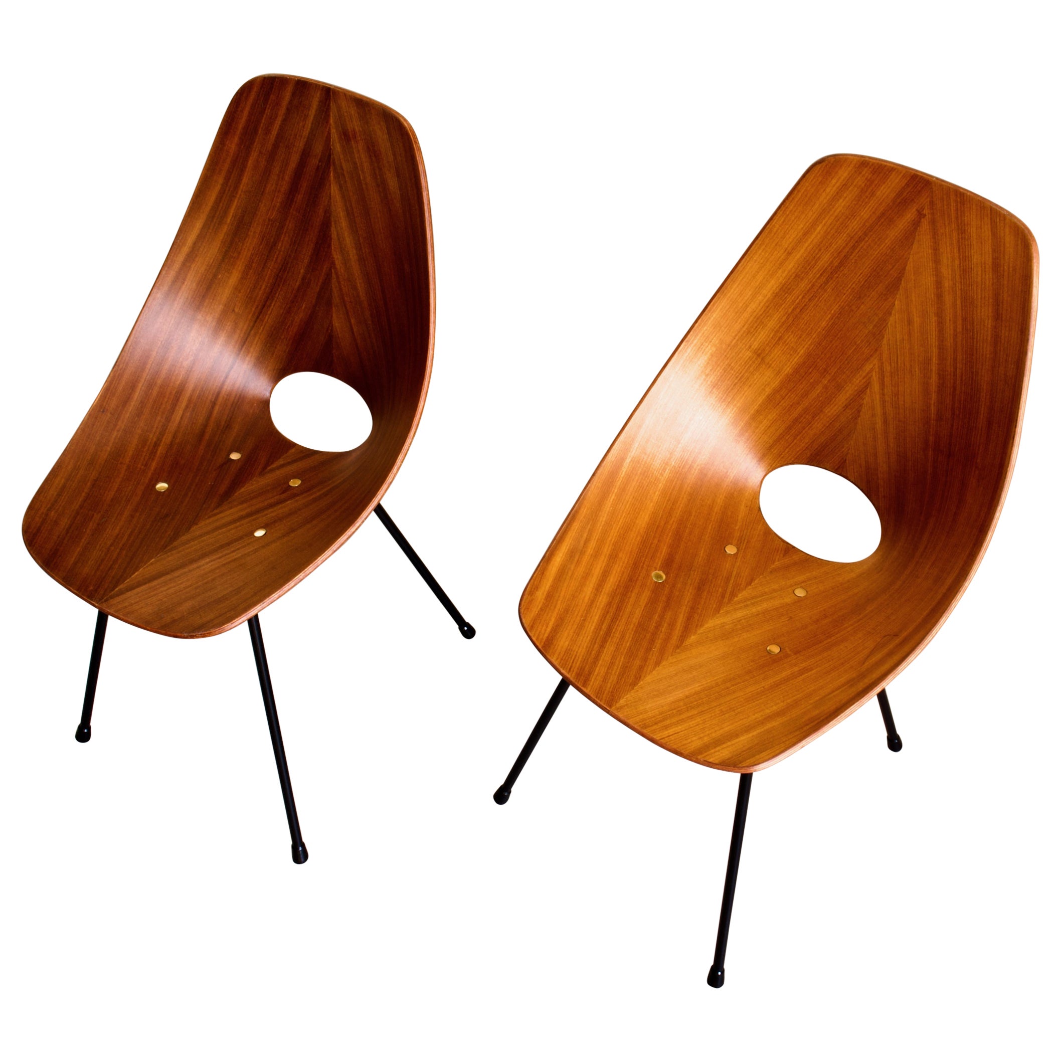 Paire de chaises d'appoint Medea entièrement restaurées en bois de feuillus exotique, Nobili, 1955, Italie en vente